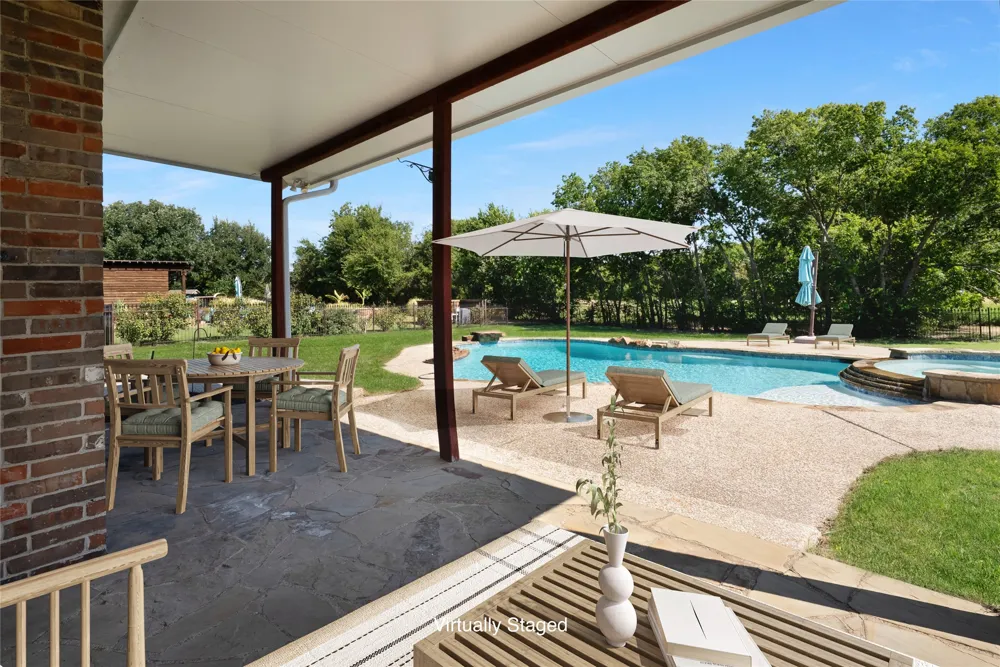 112 Dunford Drive Heath, TX 75032