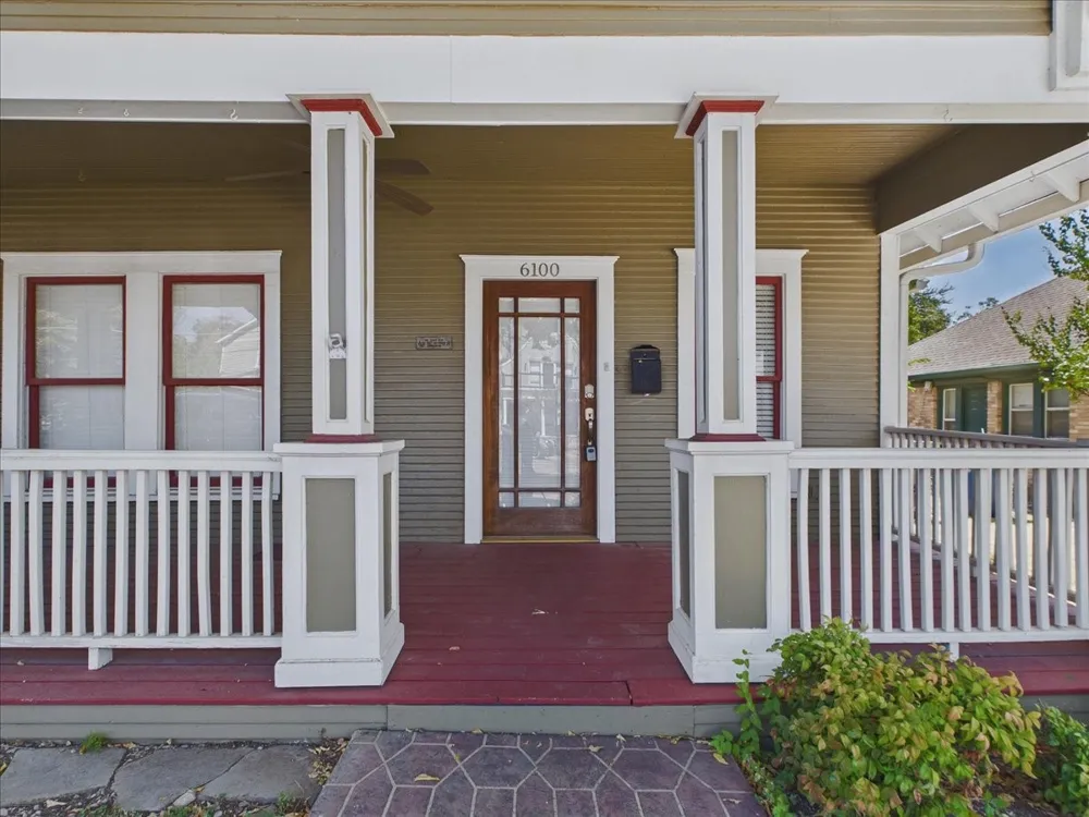 6100 Victor Street Dallas, TX 75214
