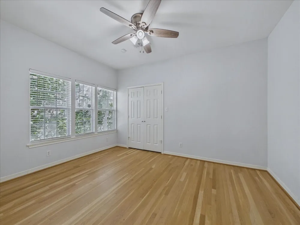6100 Victor Street Dallas, TX 75214