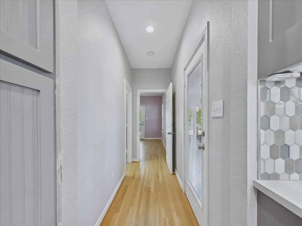 6100 Victor Street Dallas, TX 75214