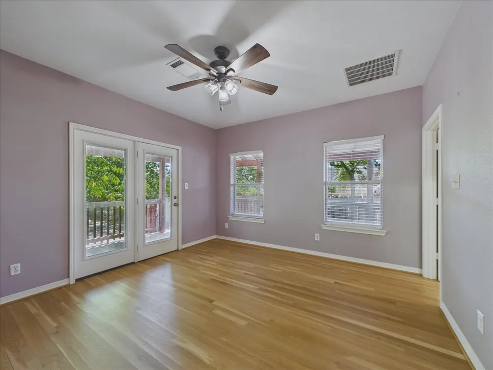 6100 Victor Street Dallas, TX 75214