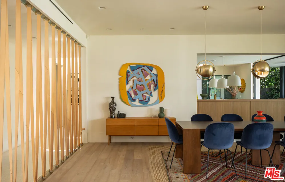 1885 Carla Rdg Beverly Hills, CA 90210