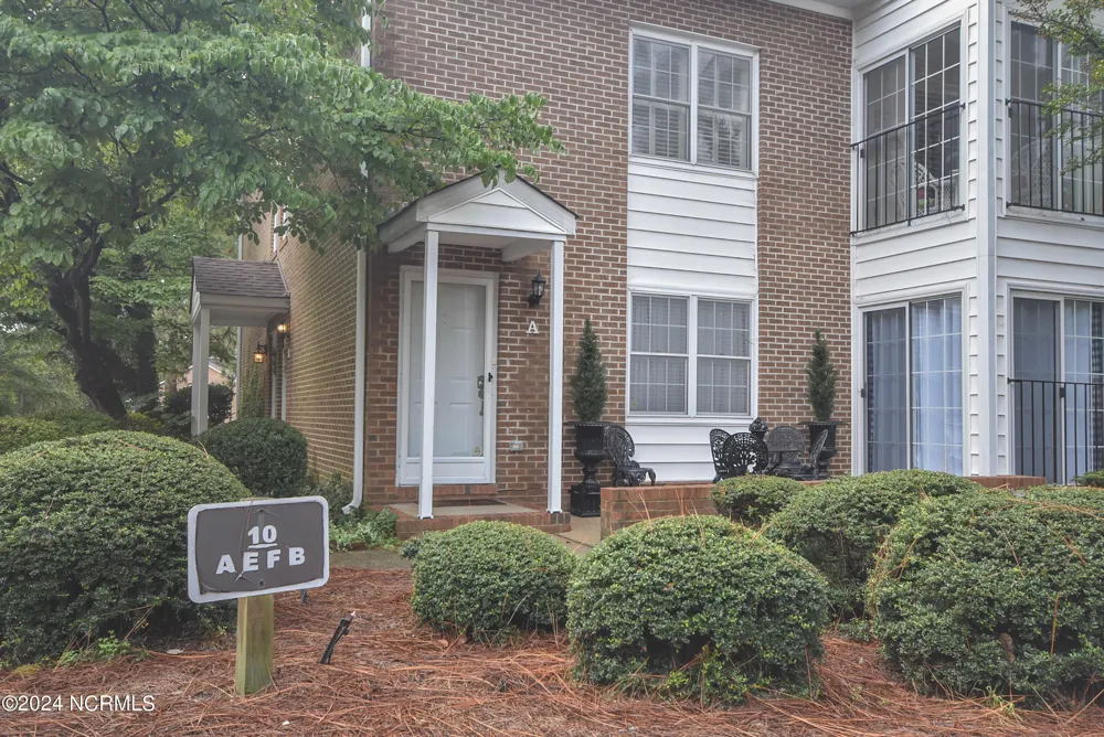 10 Pinehurst Mnr Road #A Pinehurst, NC 28374