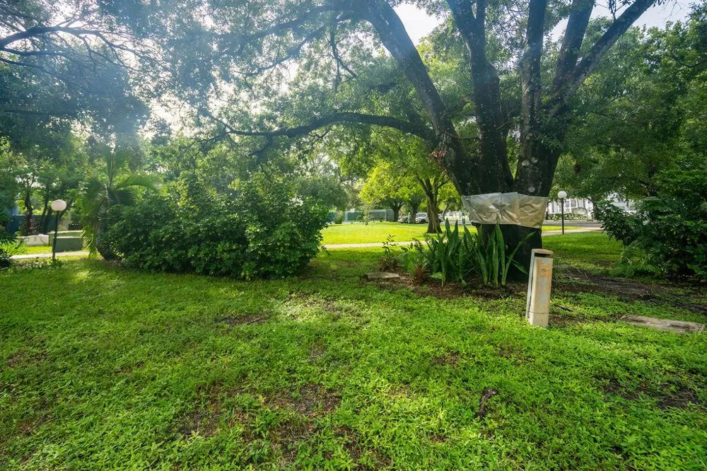 2840 S OAKLAND FOREST DRIVE #2703 Oakland Park, FL 33309