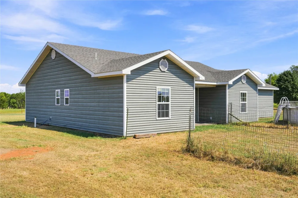 102145 N3710 Castle, OK 74833