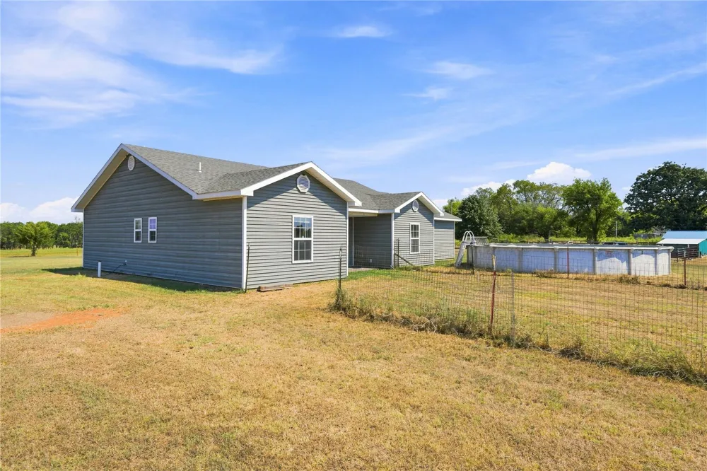 102145 N3710 Castle, OK 74833