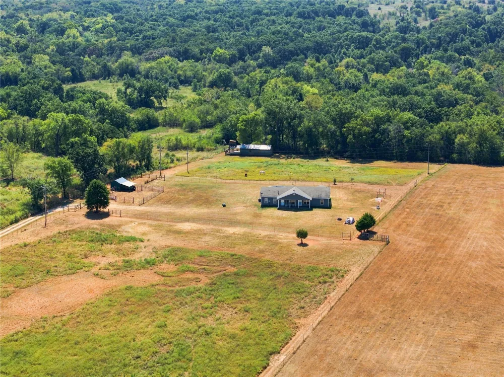 102145 N3710 Castle, OK 74833