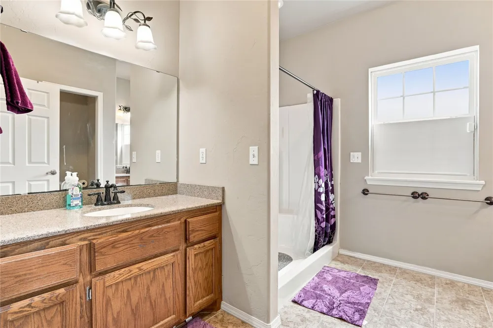 102145 N3710 Castle, OK 74833