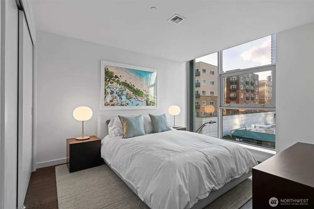188 Bellevue Way NE #411 Bellevue, WA 98004