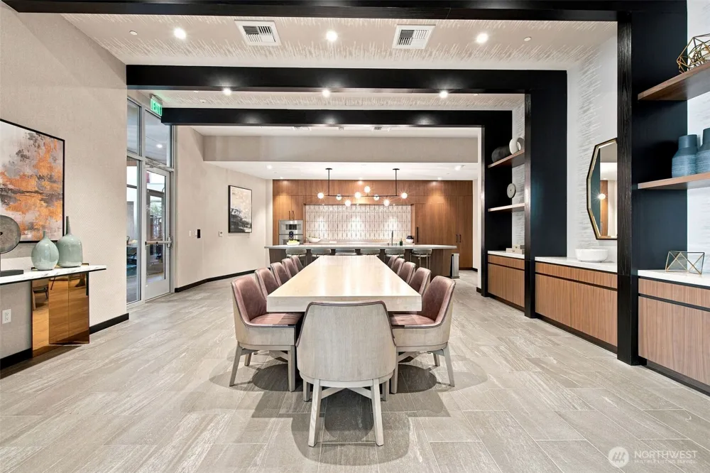 188 Bellevue Way NE #411 Bellevue, WA 98004