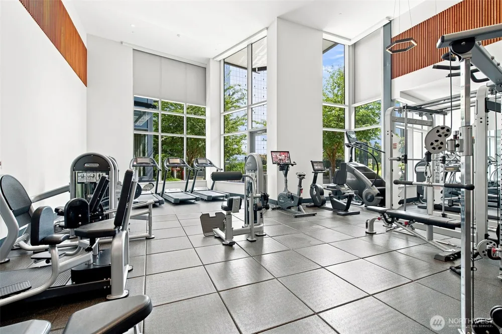 188 Bellevue Way NE #411 Bellevue, WA 98004