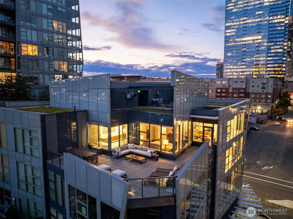 188 Bellevue Way NE #411 Bellevue, WA 98004