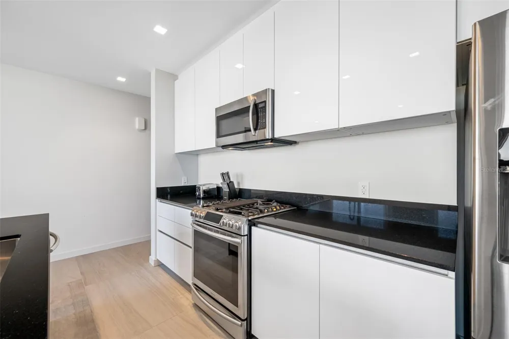 5 OSCEOLA AVENUE #508 Clearwater, FL 33755