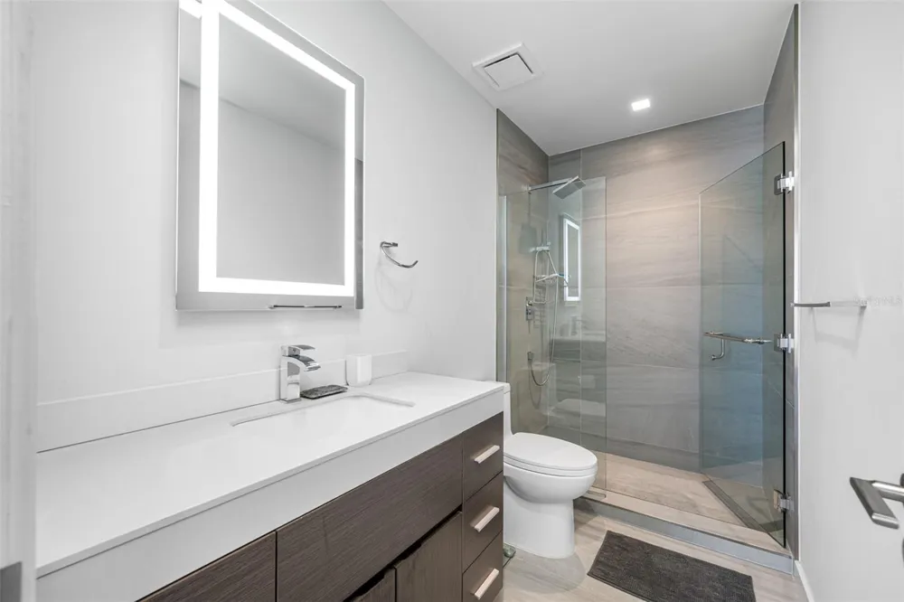5 OSCEOLA AVENUE #508 Clearwater, FL 33755