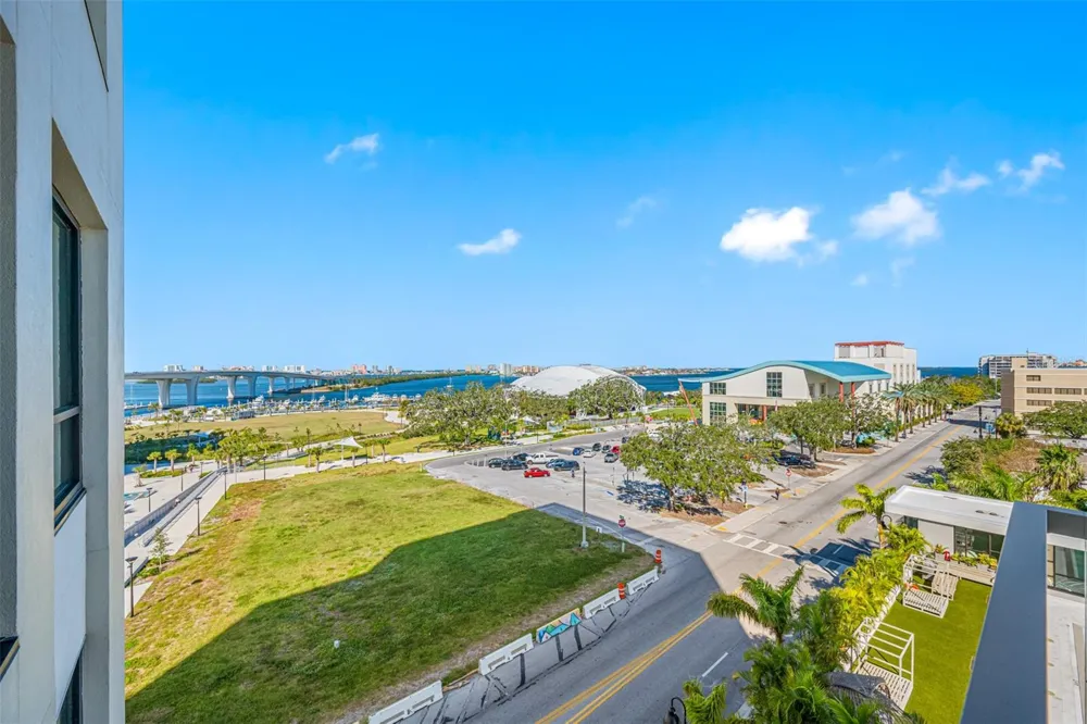 5 OSCEOLA AVENUE #508 Clearwater, FL 33755