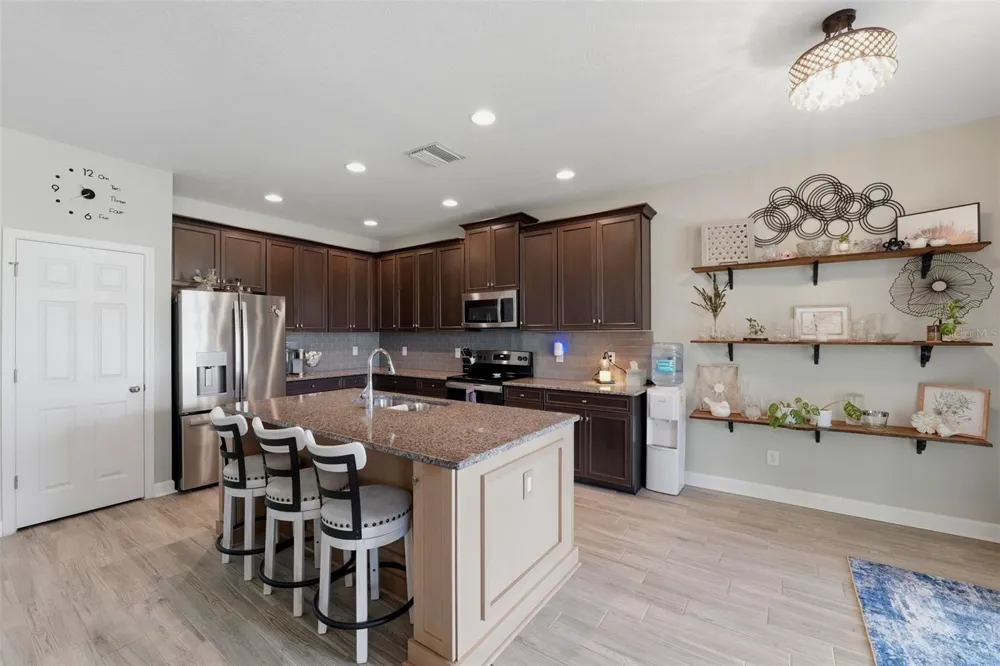 18117 ROMANESQUE COURT Spring Hill, FL 34610