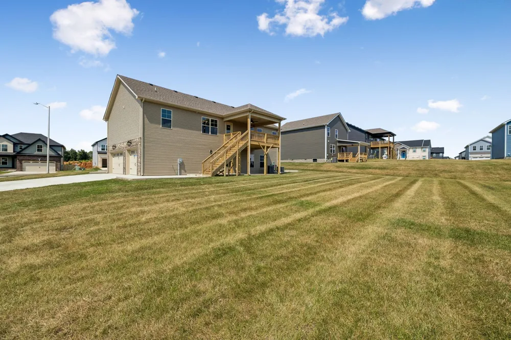351 Hereford Farms Clarksville, TN 37043