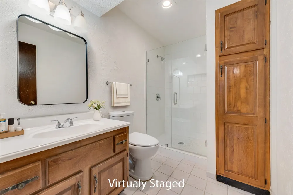 10906 Listi Drive Dallas, TX 75238