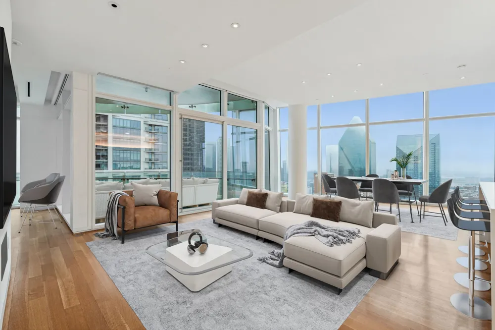 1918 Olive Street #2703 Dallas, TX 75201