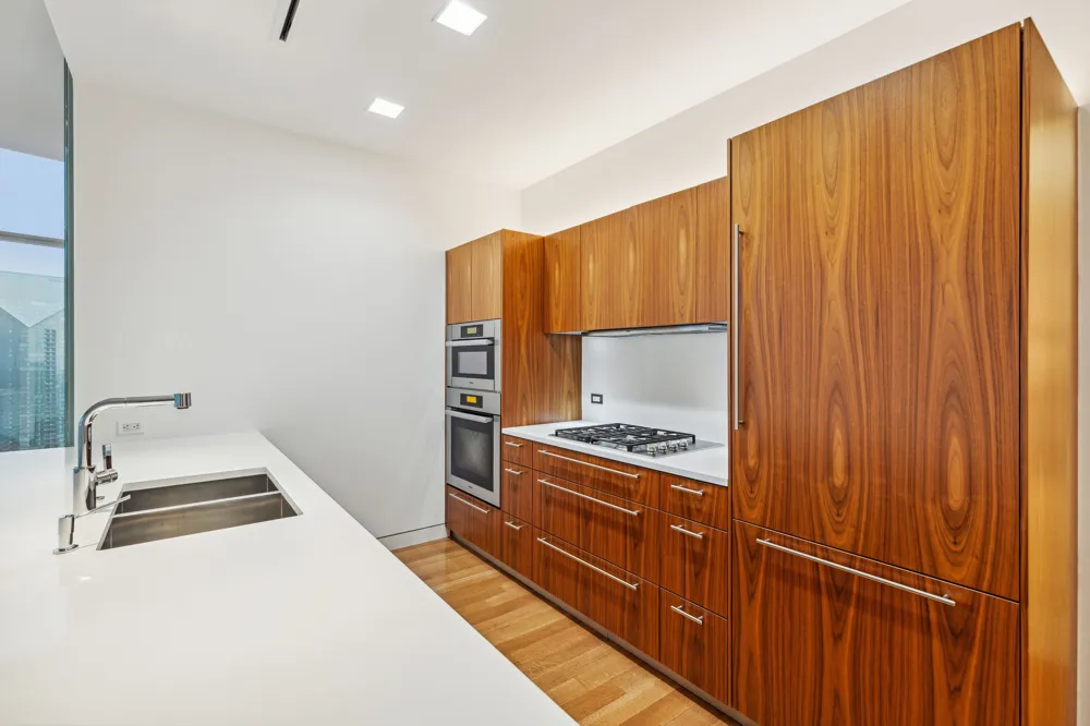 1918 Olive Street #2703 Dallas, TX 75201