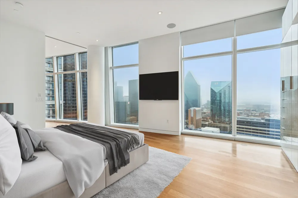 1918 Olive Street #2703 Dallas, TX 75201