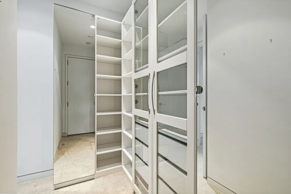1918 Olive Street #2703 Dallas, TX 75201