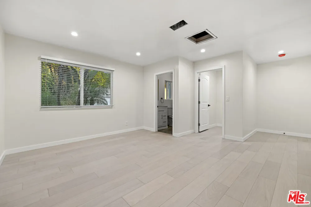 10941 Cardamine Place Los Angeles, CA 91042