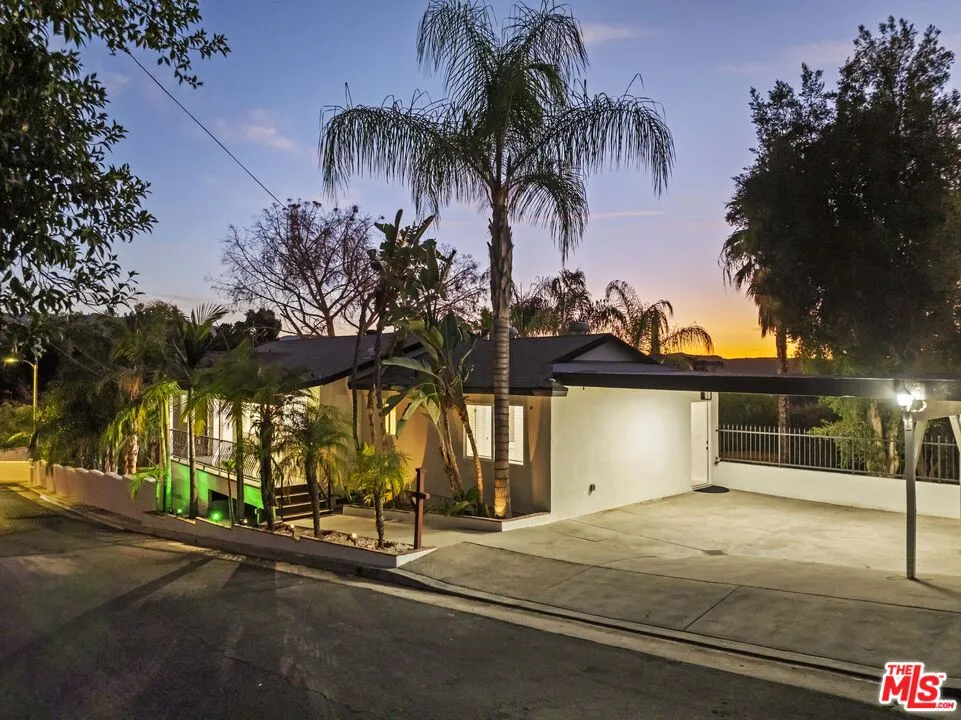 10941 Cardamine Place Los Angeles, CA 91042