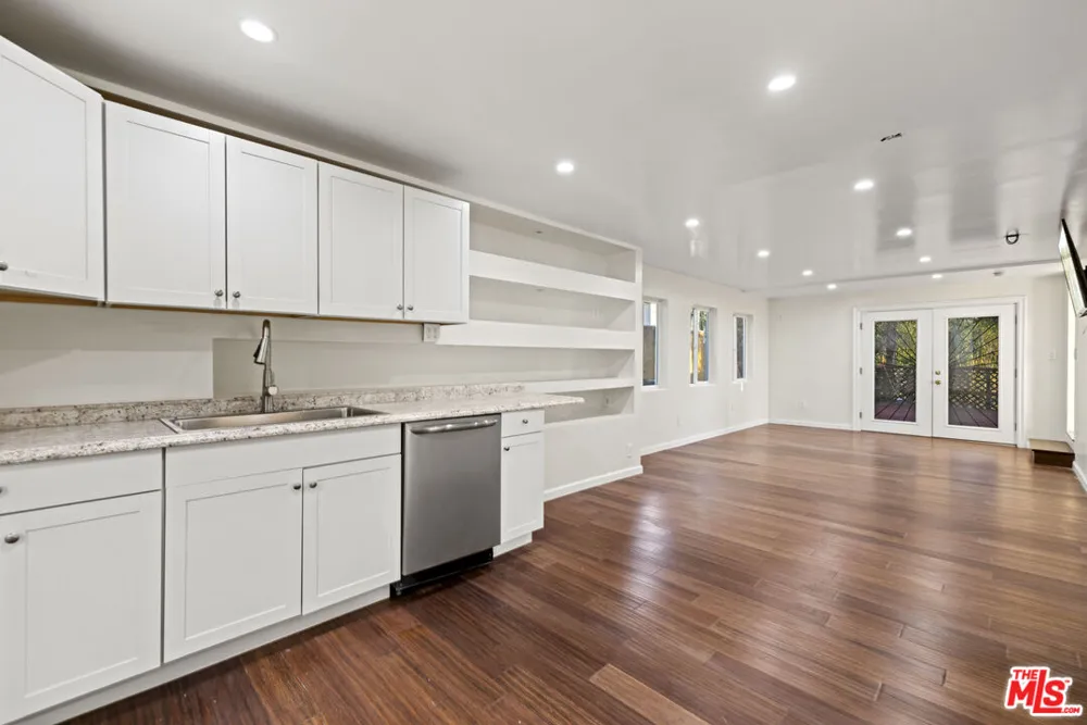 10941 Cardamine Place Los Angeles, CA 91042