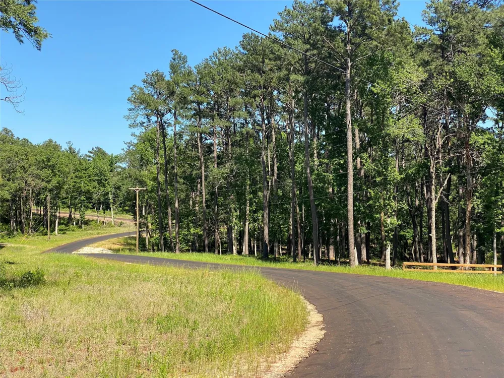22 Pr 1313 Centerville, TX 75833