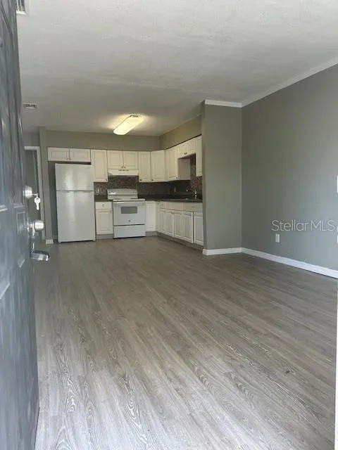 8206 ELMER STREET #B Tampa, FL 33604