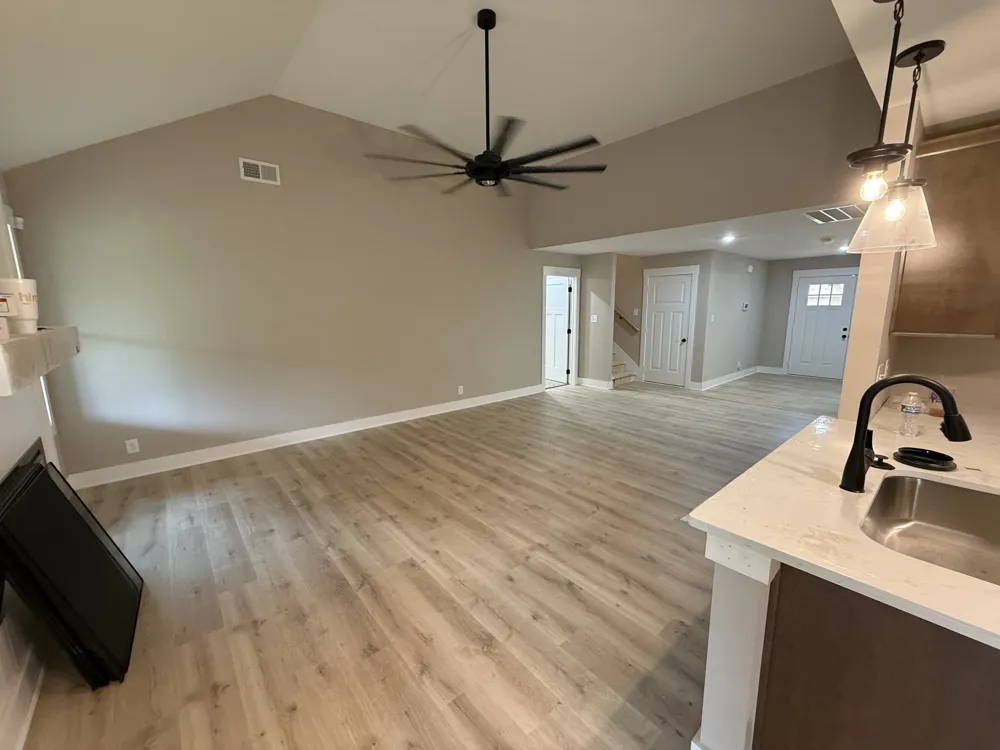 355 Hereford Farms Clarksville, TN 37043
