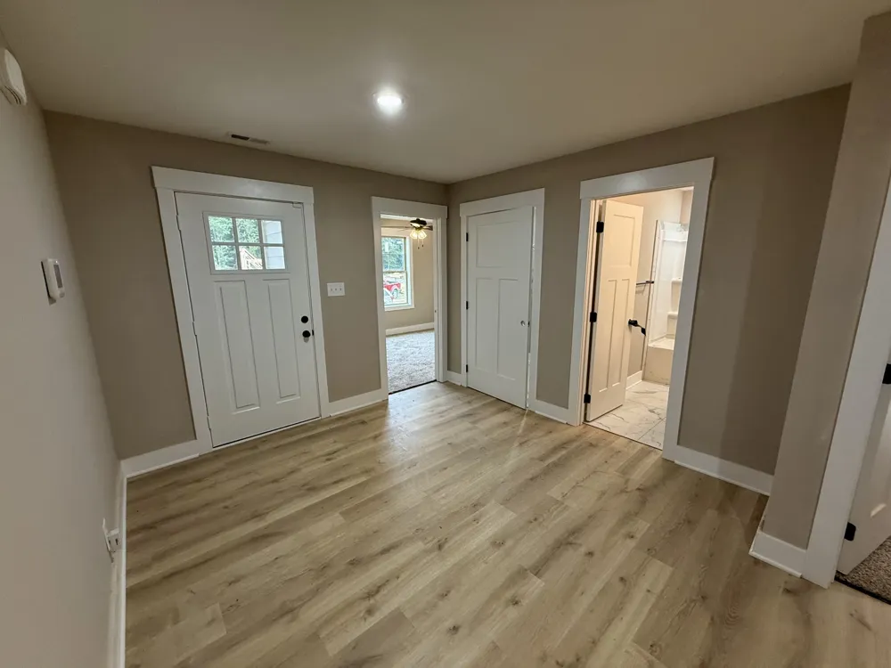 355 Hereford Farms Clarksville, TN 37043
