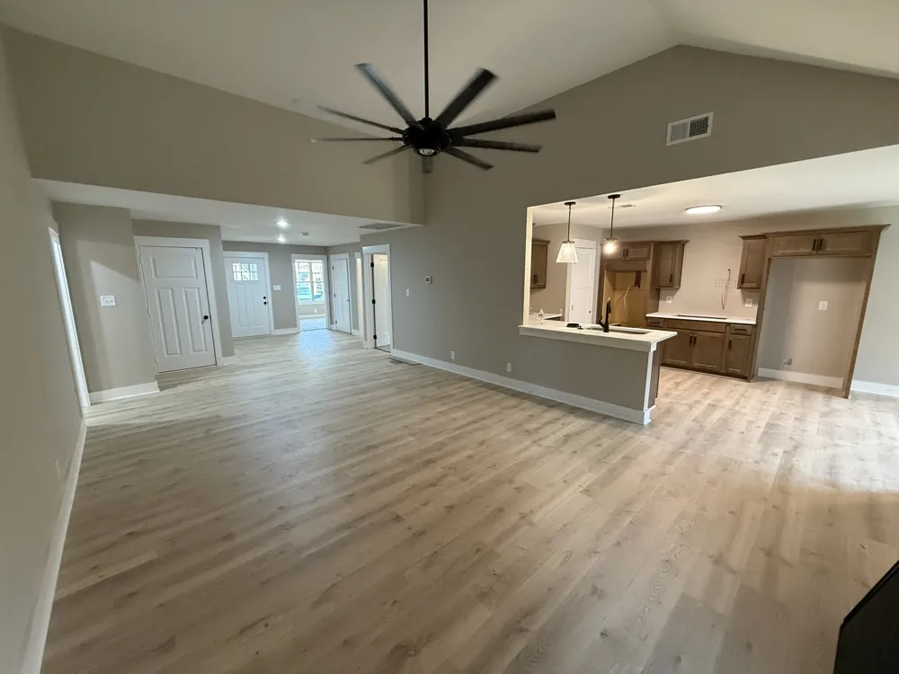 355 Hereford Farms Clarksville, TN 37043