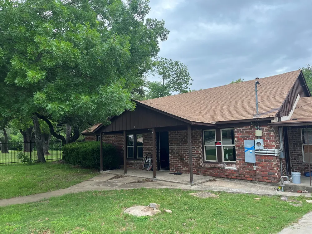 6921 Charbonneau Road Lake Worth, TX 76135