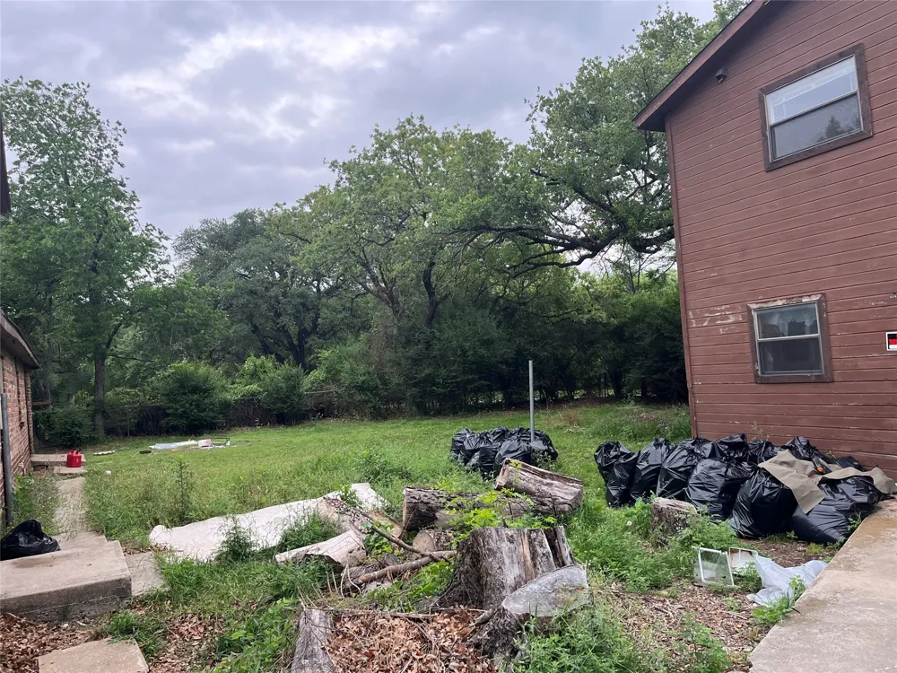 6921 Charbonneau Road Lake Worth, TX 76135