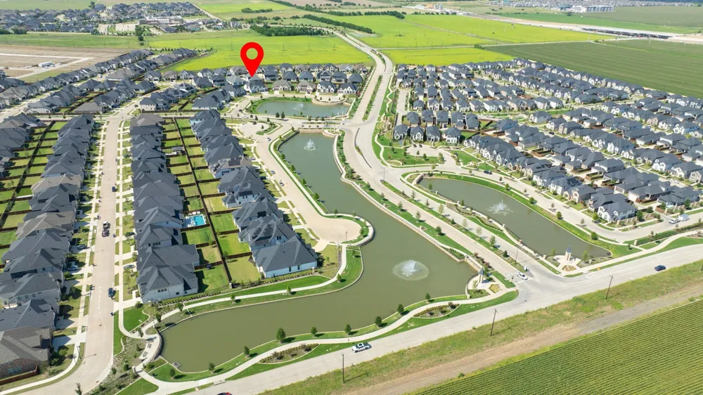 2532 Blackpool Court Celina, TX 75009