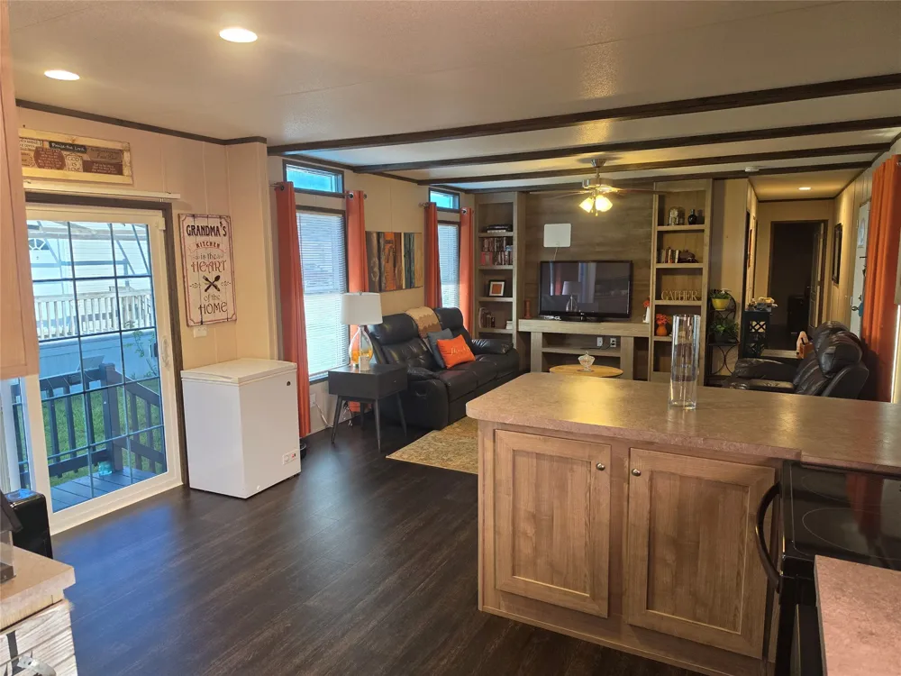 215 Cannon Lane Knollwood, TX 75092