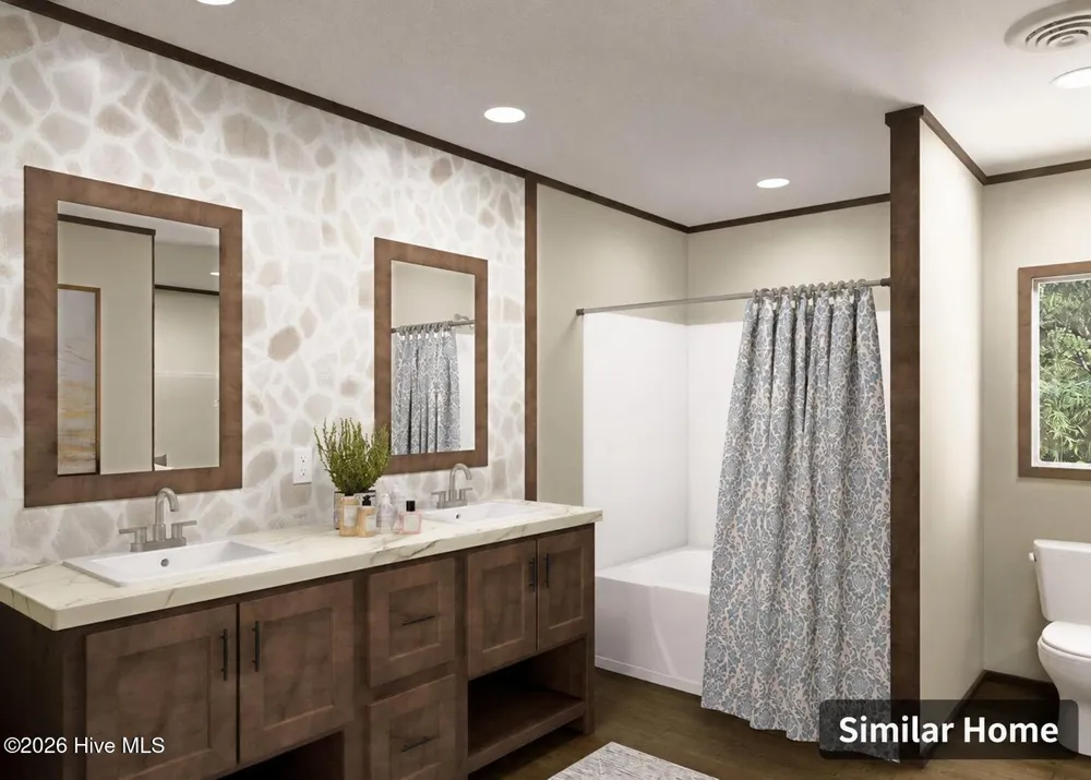 932 Mirror Lake Drive Southport, NC 28461