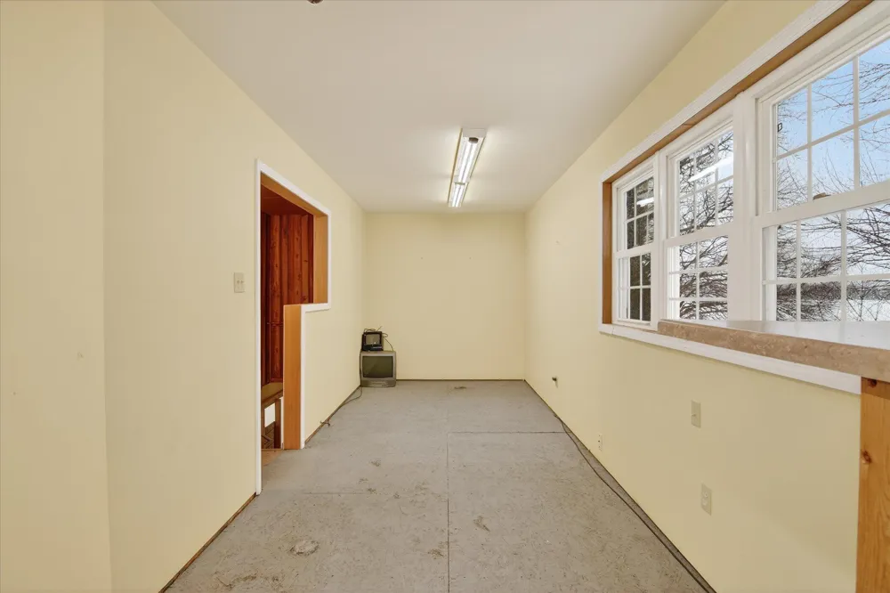 289 Lyon Lake Road Marshall, MI 49068