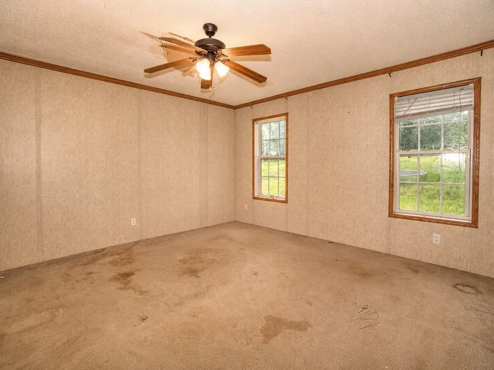 461924 E 1140 ROAD E Sallisaw, OK 74955