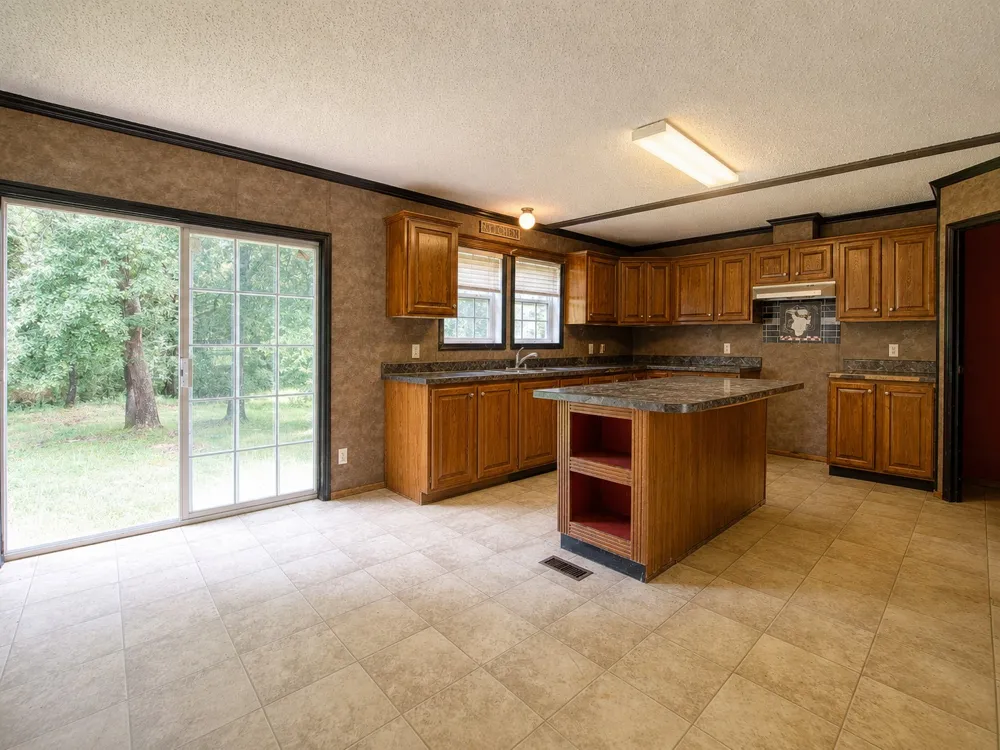 461924 E 1140 ROAD E Sallisaw, OK 74955