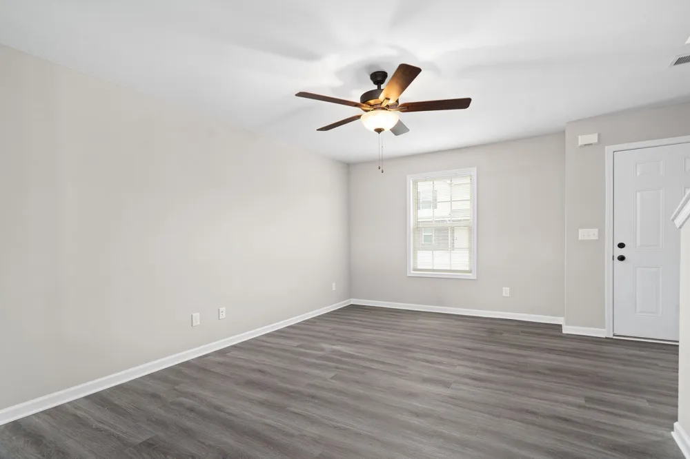 931 Professional Park Dr #4G Clarksville, TN 37040