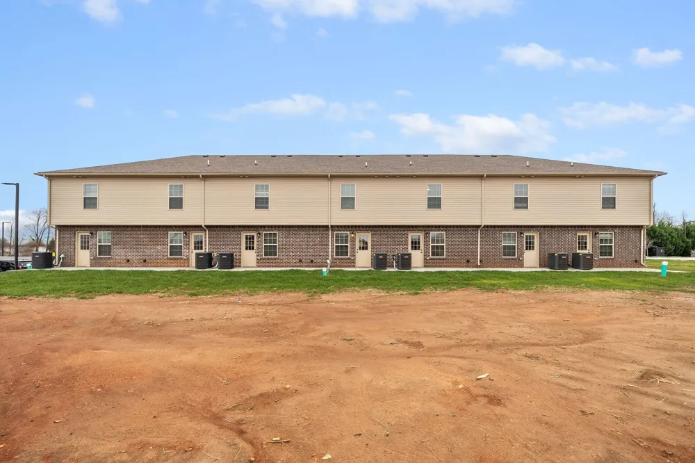 931 Professional Park Dr #4G Clarksville, TN 37040