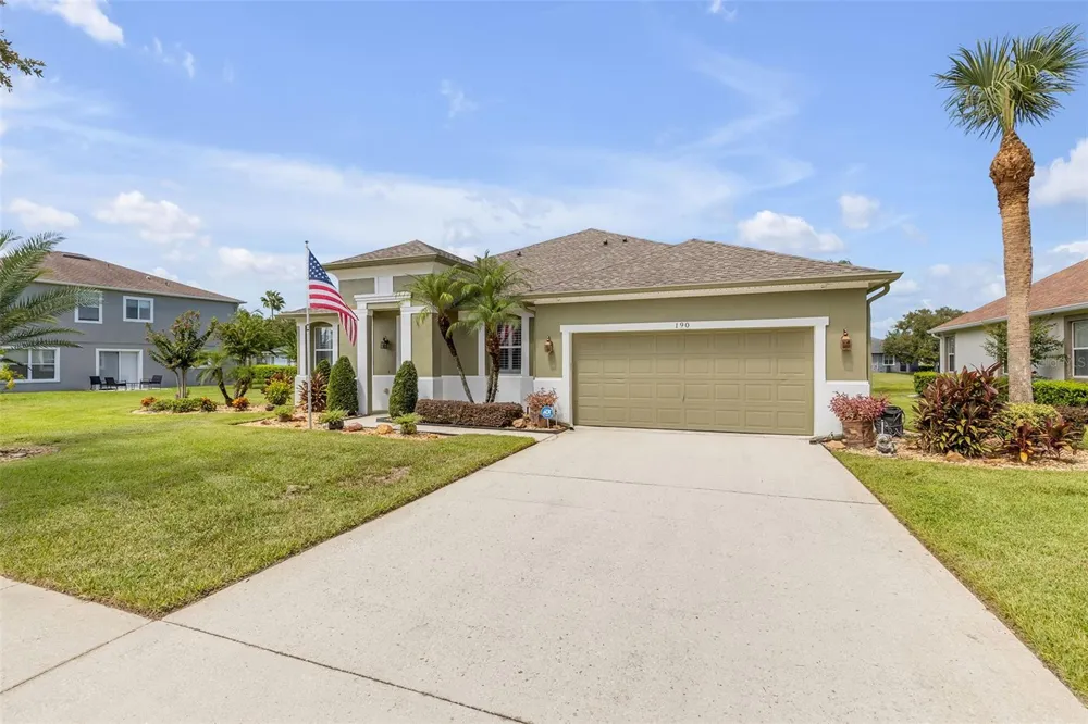 190 EKANA CIRCLE Daytona Beach, FL 32124