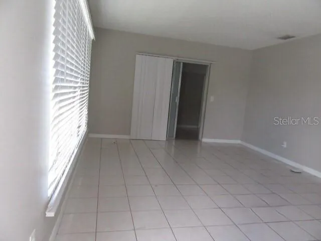 4923 CRESTHILL DRIVE Tampa, FL 33615