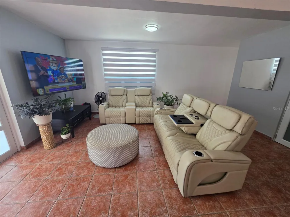 6690 ALBACORA Vega Alta, PR 00692