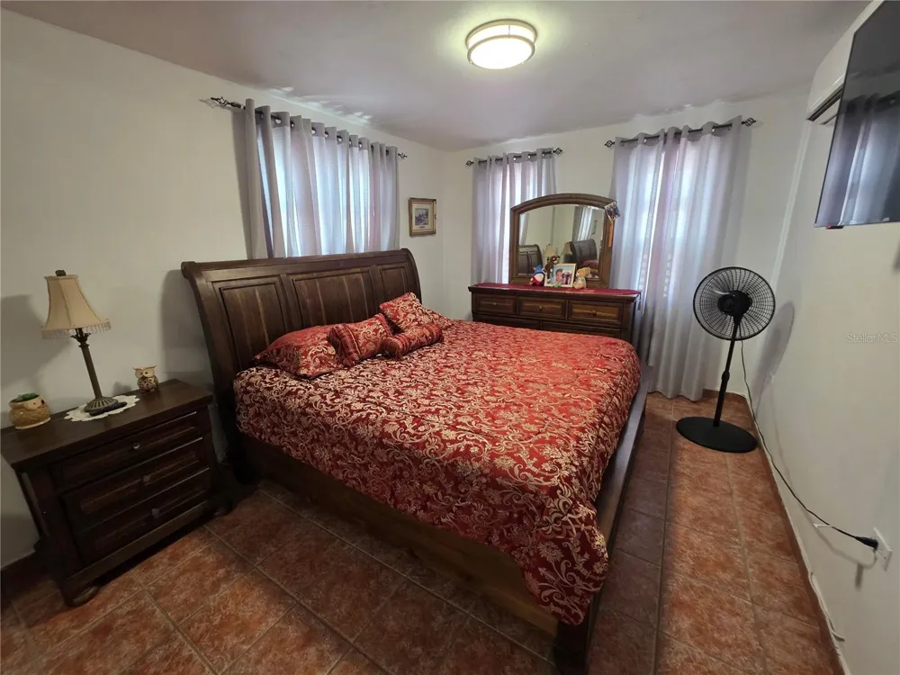 6690 ALBACORA Vega Alta, PR 00692