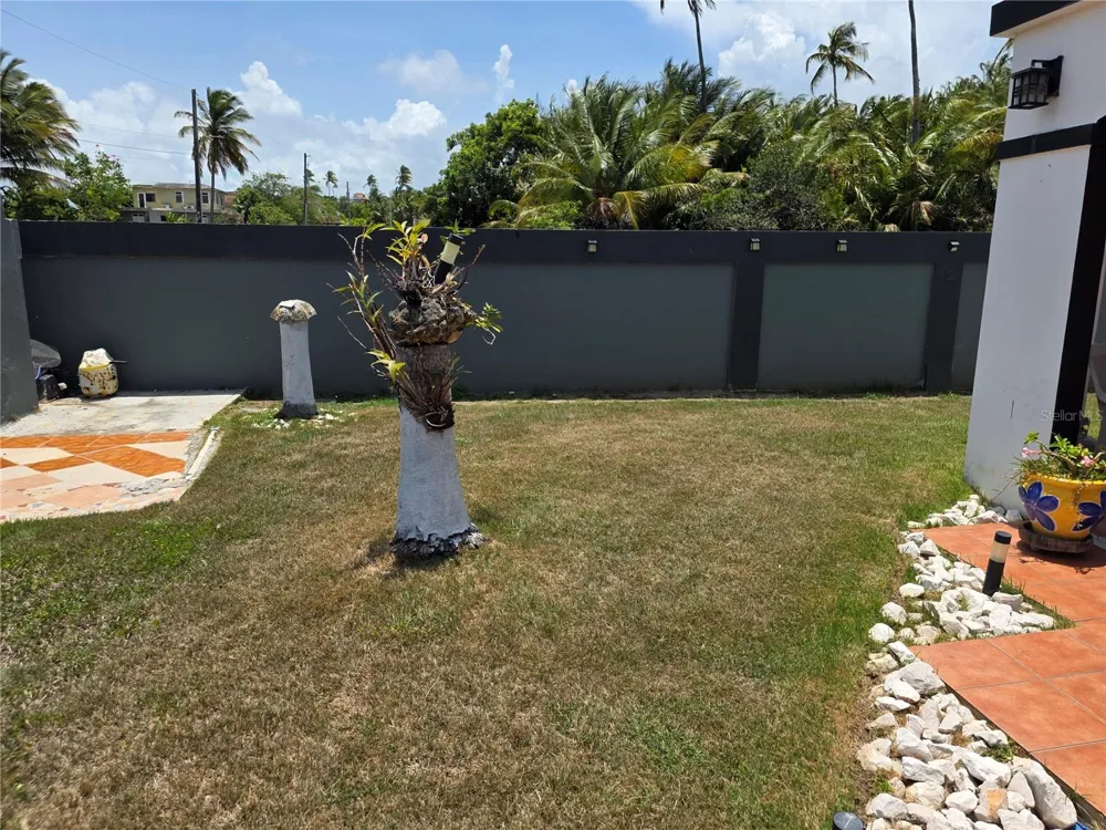 6690 ALBACORA Vega Alta, PR 00692