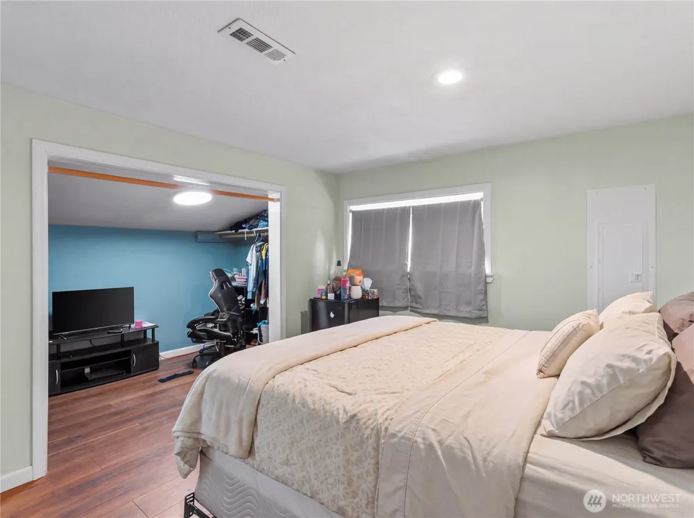 7 S Roland Avenue East Wenatchee, WA 98802